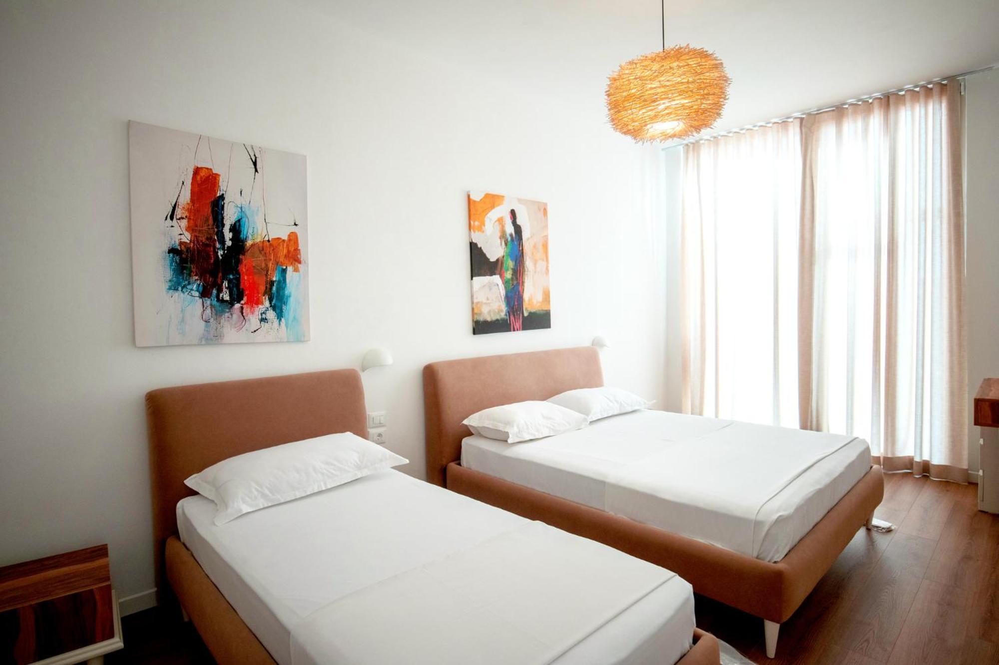 Green Coast Hotel Palasë Buitenkant foto